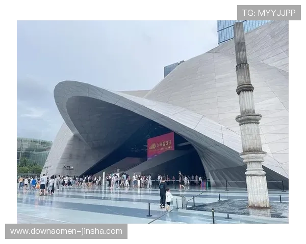 澳门凯旋门600的设计特色与建筑风格分析带你深入了解这座具有独特艺术魅力的地标建筑